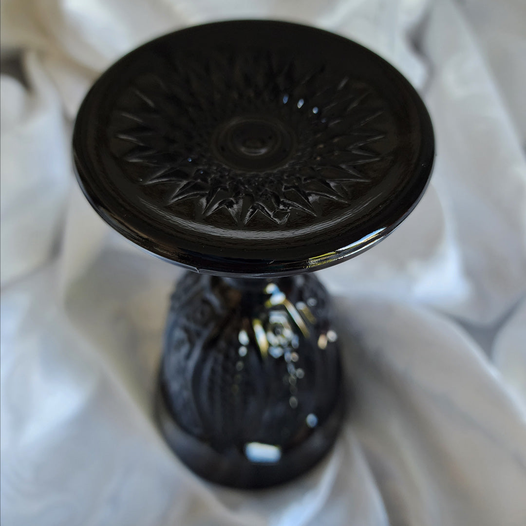 Black Monarch Daisy Goblet