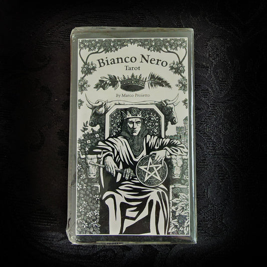 Bianco Nero Tarot
