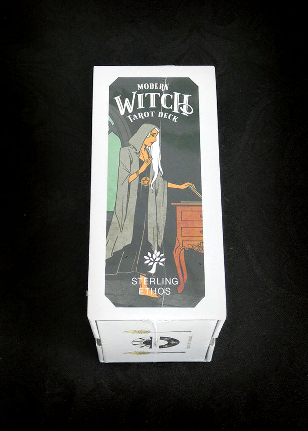 Modern Witch Tarot Deck