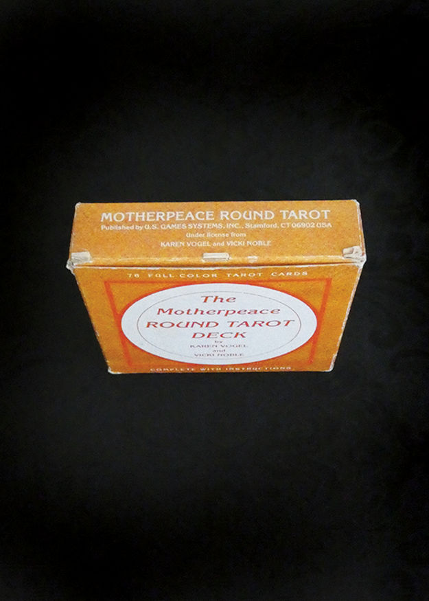 Motherpeace Round Tarot
