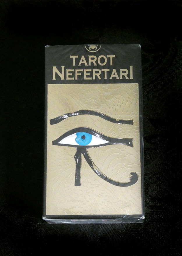 Tarot Nefertari (Multilingual Edition): Lo Scarabeo