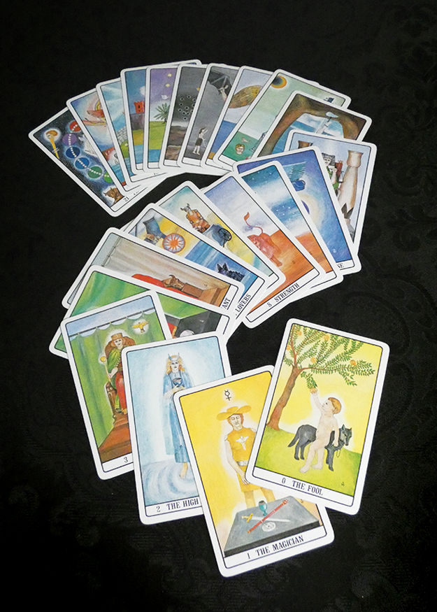The Golden Dawn Tarot Deck