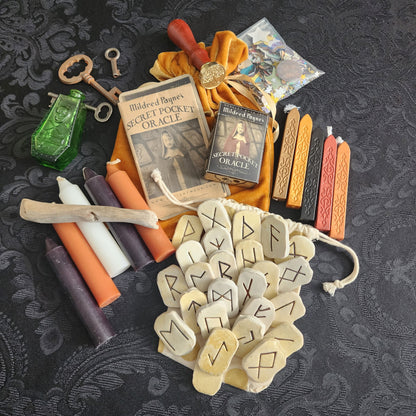 Whispers of the Earth Tree Box