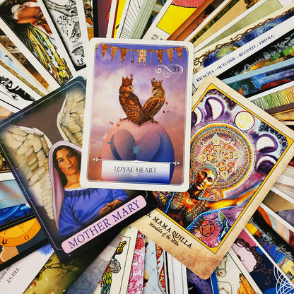 Collection de Cartes de Tarot et d'Oracle (50 cartes) en Velours Rose