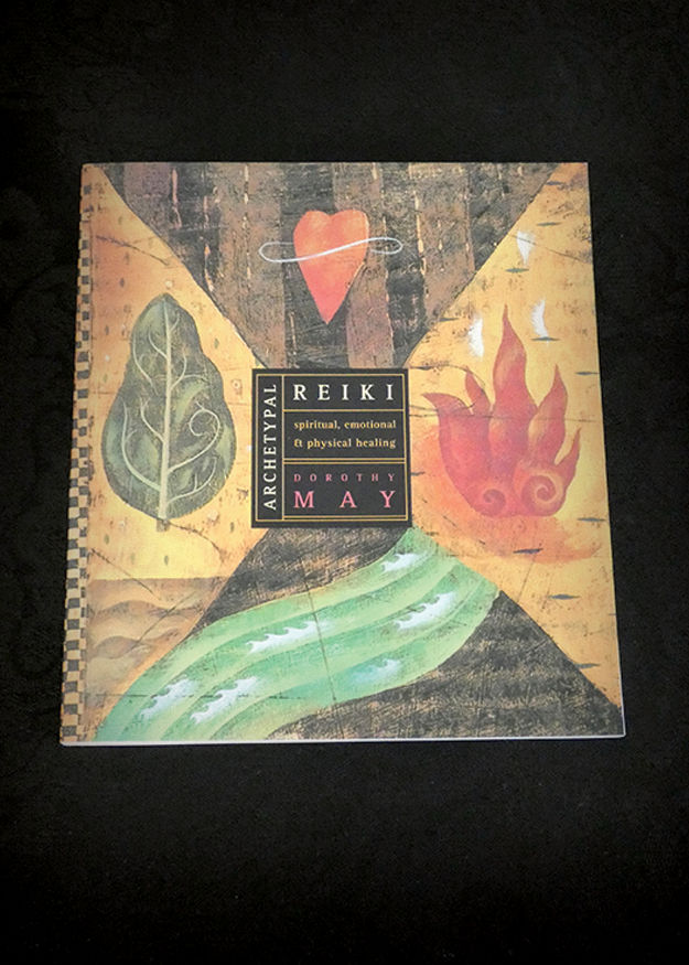 Livre et cartes de Reiki archétypal