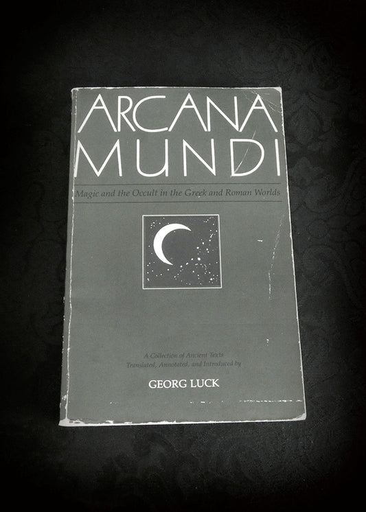 Arcana Mundi