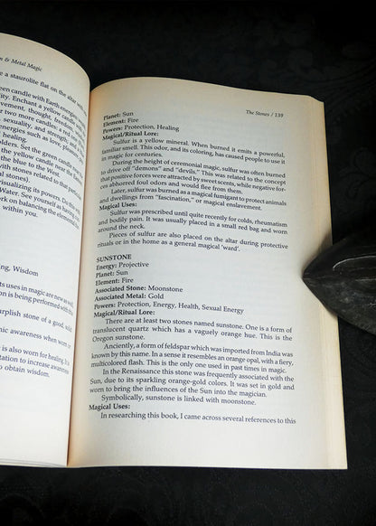 Cunningham's Encyclopedia of Crystal, Gem and Metal Magic