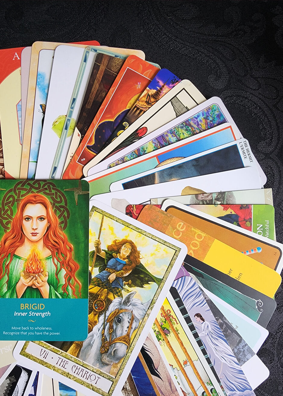 Mixed Tarot and Oracle Card Collection Dark Green 50 Cards