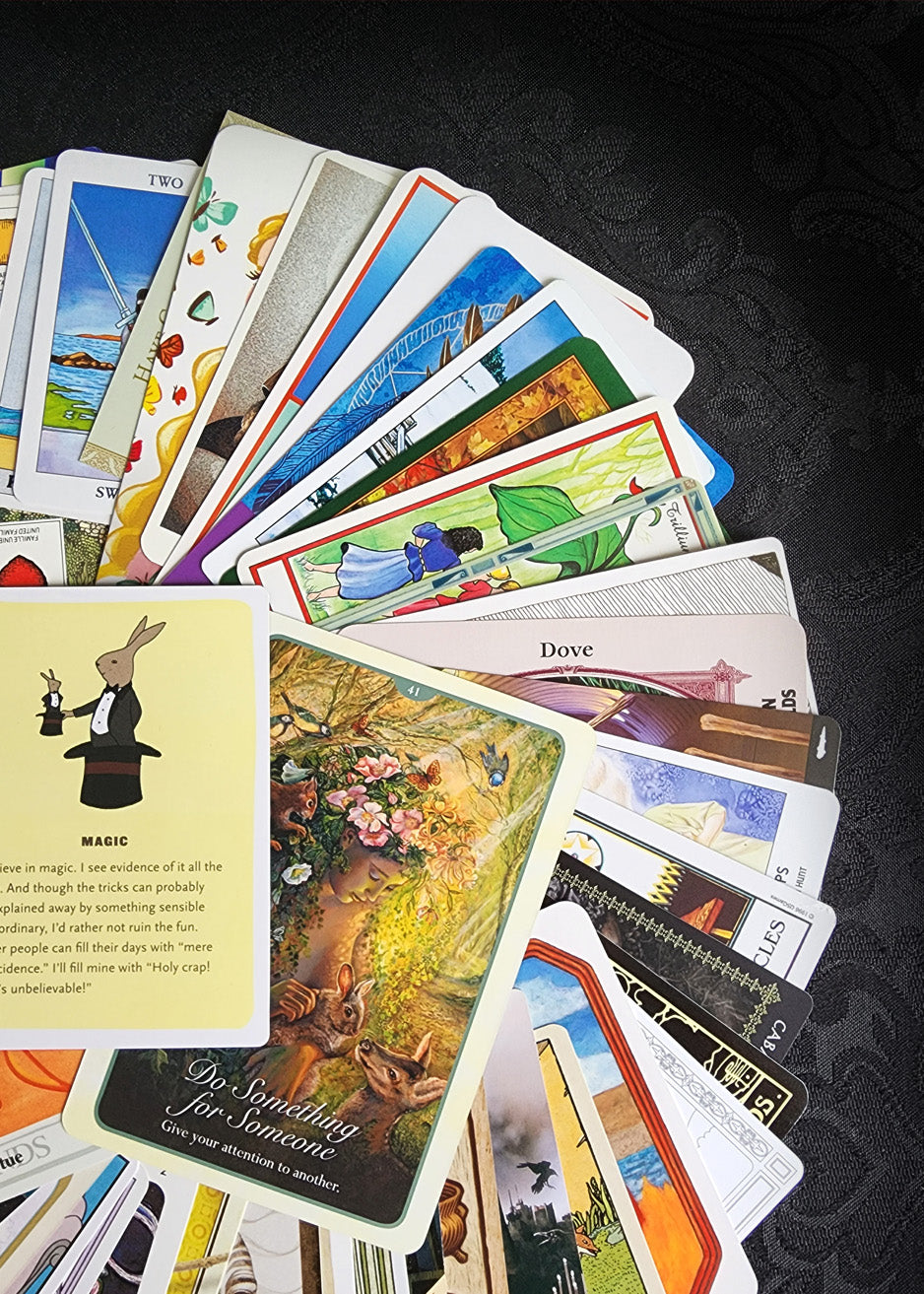 Mixed Tarot and Oracle Card Collection Gold Velvet 50 Cards