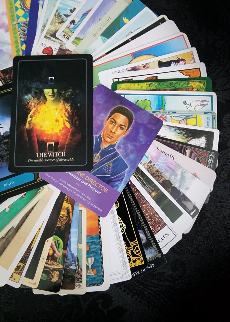 Mixed Tarot and Oracle Card Collection Green Velvet 50 Cards