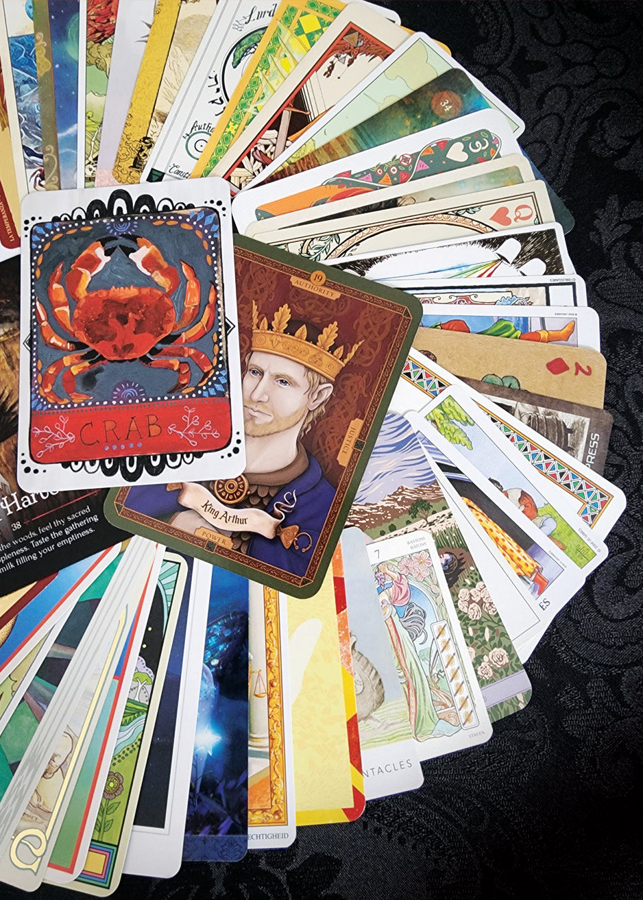 Mixed Tarot and Oracle Card Collection Red Velvet 50 Cards