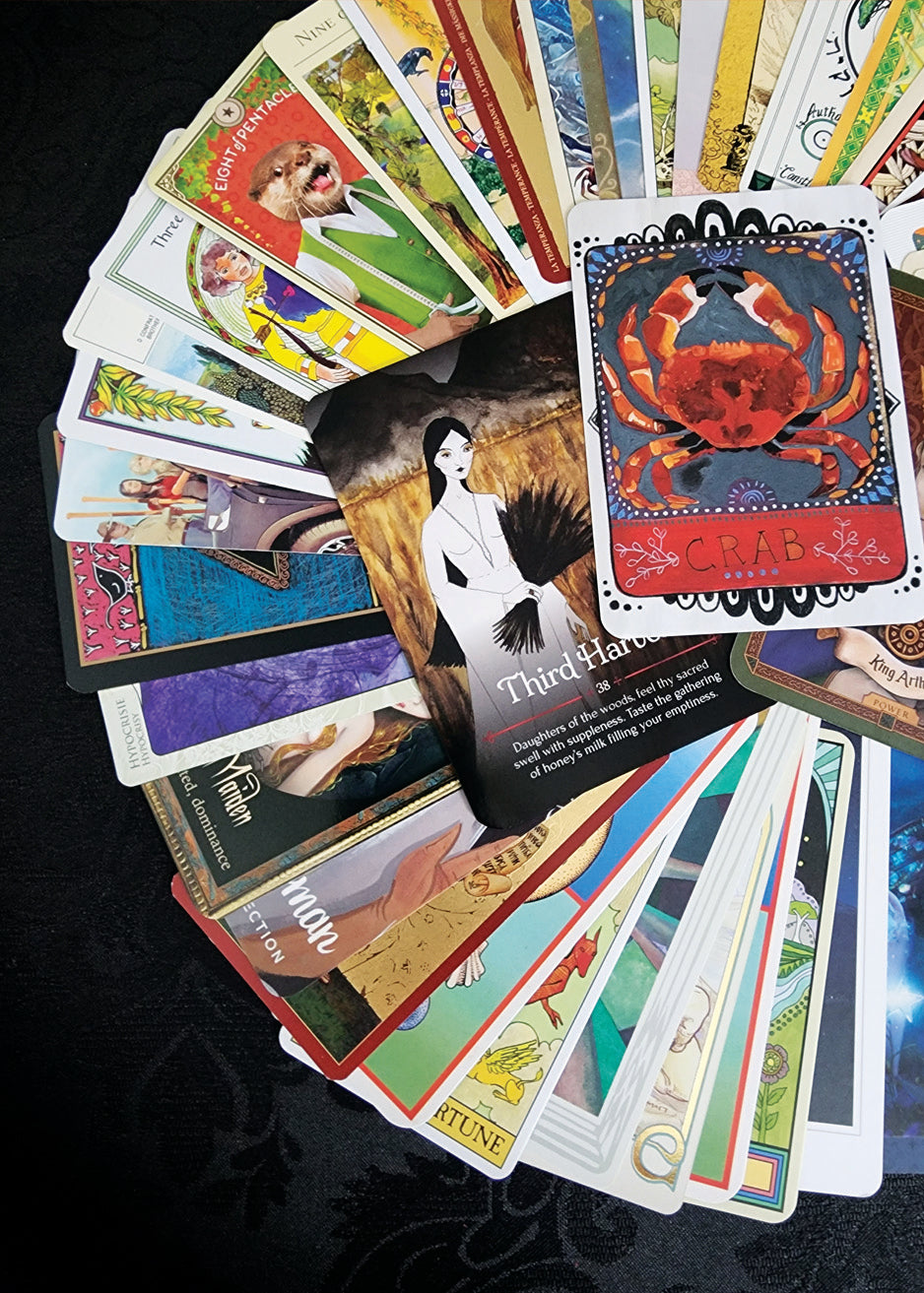 Mixed Tarot and Oracle Card Collection Red Velvet 50 Cards