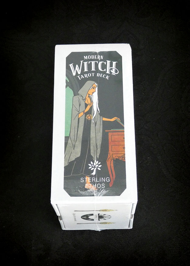 Modern Witch Tarot Deck