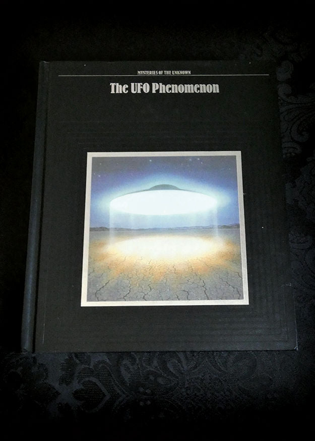 UFO Phenomenon (Mysteries of the Unknown), The