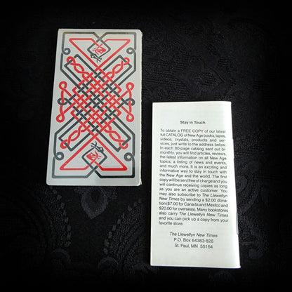 Power of the Runes : A Complete Kit for Divination