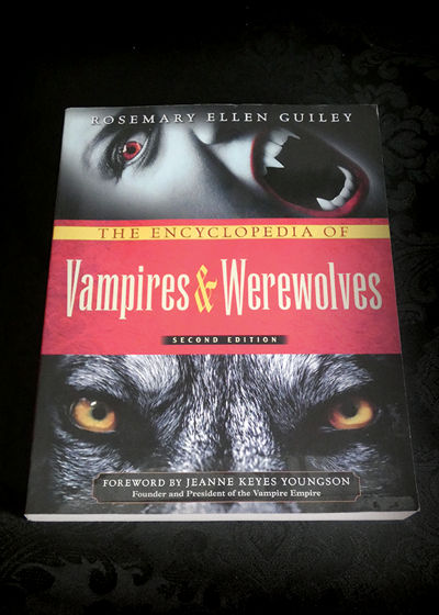 Encyclopedia Of Vampires and Werewolves, The