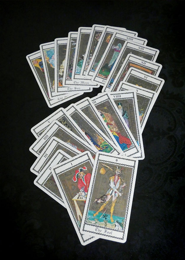 The Medieval Scapini Tarot