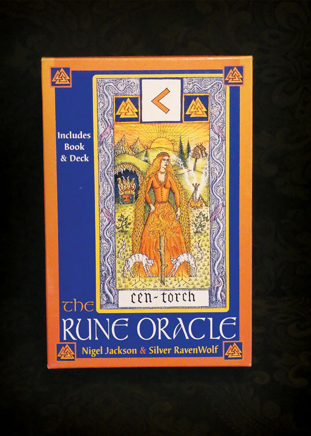 The Rune Oracle – Hester's Occult