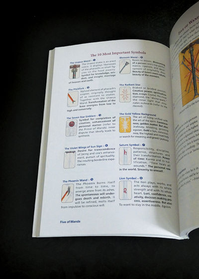Le guide ultime du Tarot de Thoth,