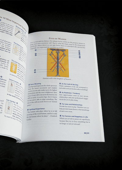 Ultimate Guide To The Thoth Tarot, The