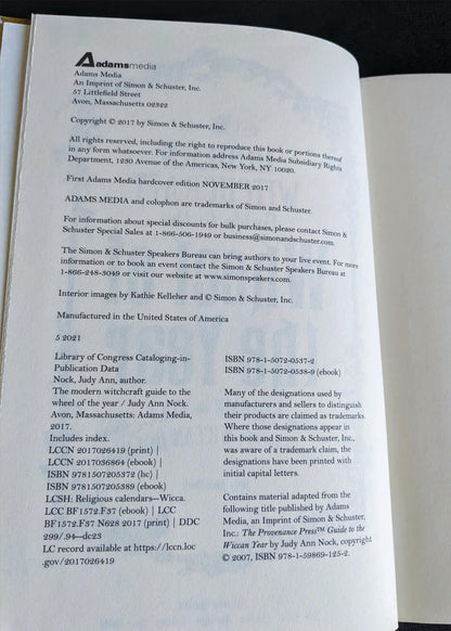 Guide de sorcellerie moderne à la roue de l'année, Le